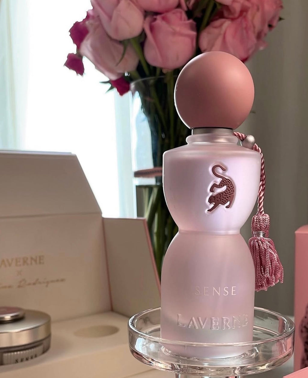 لافيرن سنس | Laverne Sense
