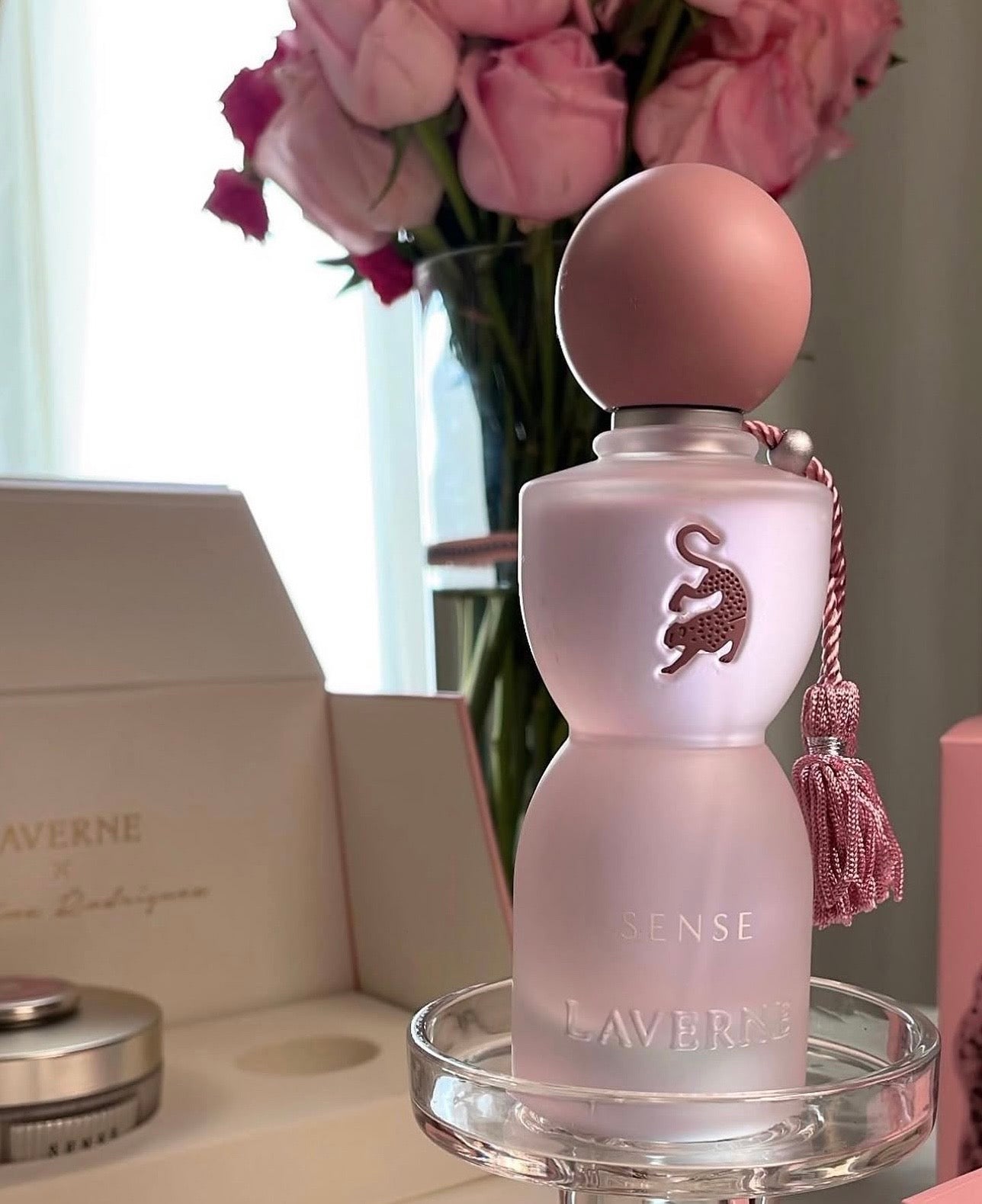 لافيرن سنس | Laverne Sense