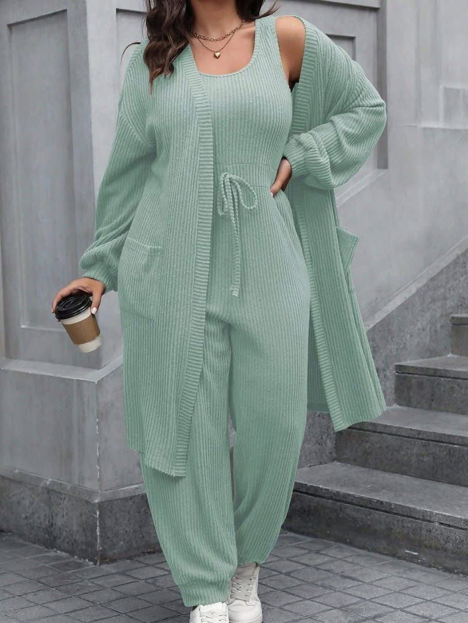 طقم سالوبيت كاجوال عصري قطعتين | Premium 2-Piece Jumpsuit & Cardigan Set