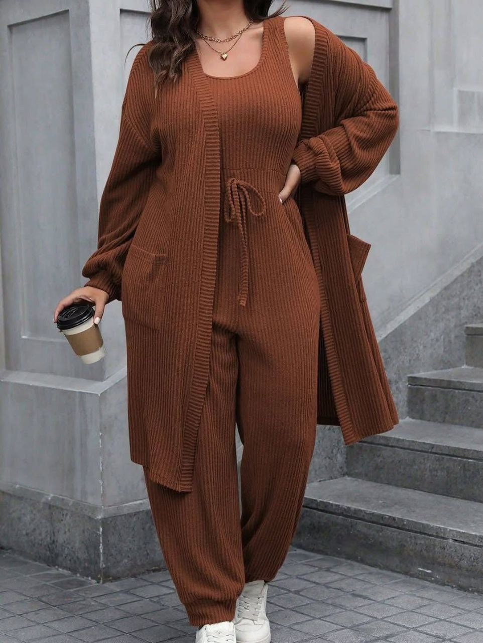 طقم سالوبيت كاجوال عصري قطعتين | Premium 2-Piece Jumpsuit & Cardigan Set