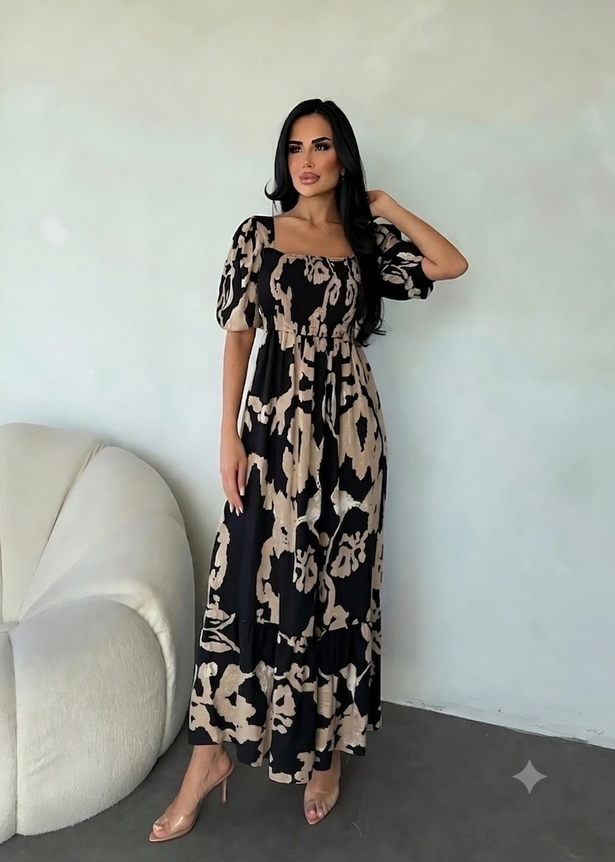 جلابية شرقية ناعمة بمطرزات نباتية | Elegant Embroidered Oriental Jalabiya