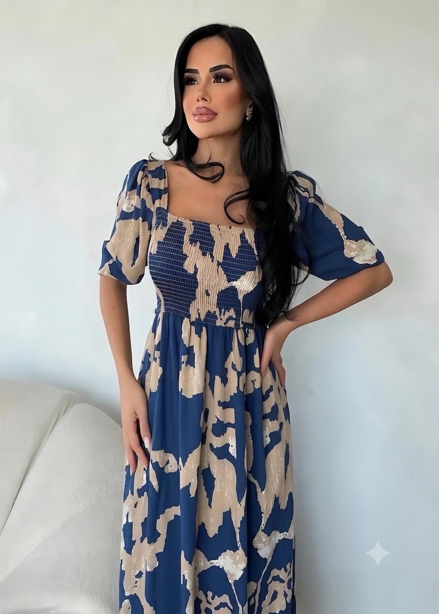 جلابية شرقية ناعمة بمطرزات نباتية | Elegant Embroidered Oriental Jalabiya