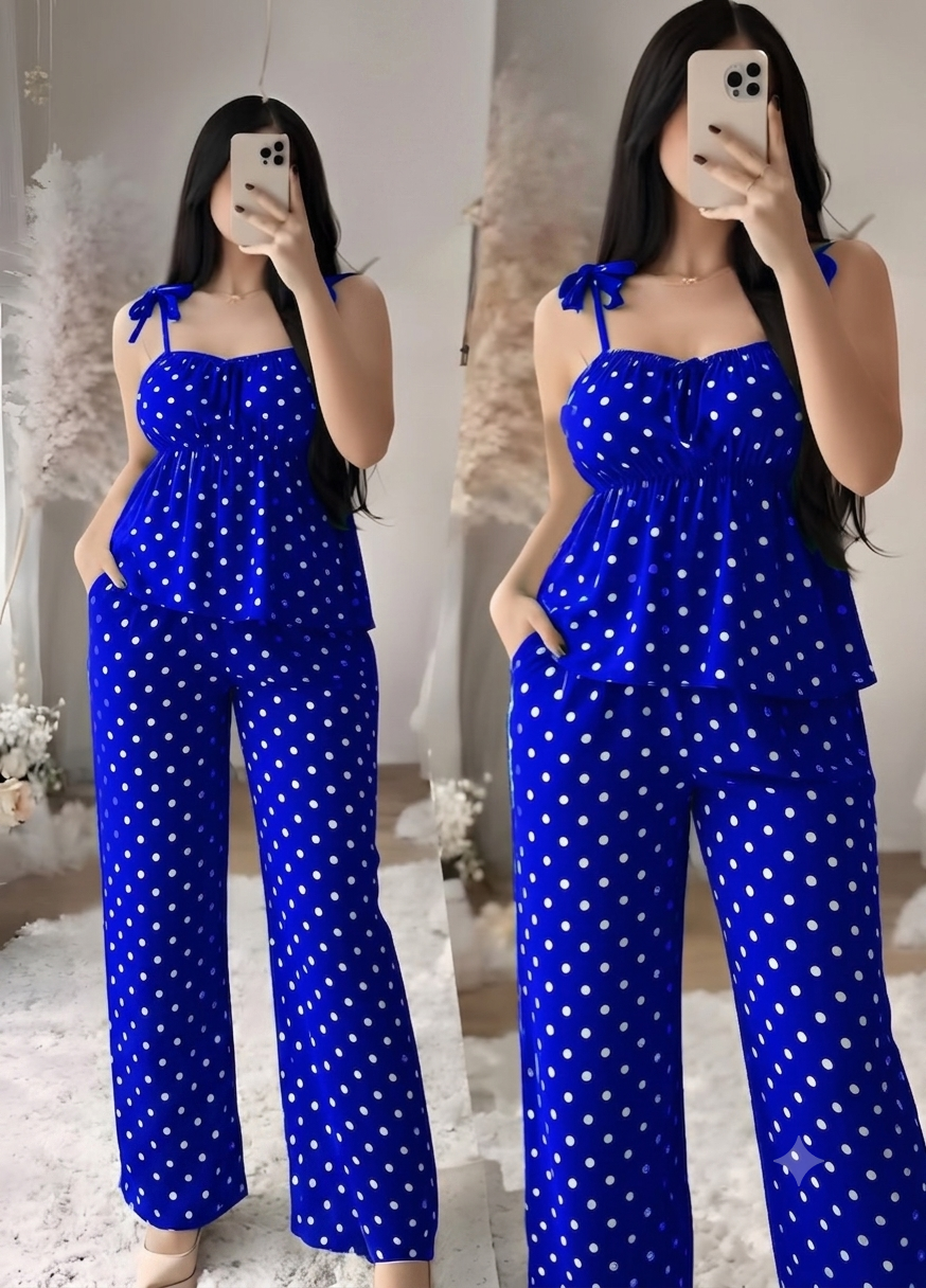 طقم منزلي بنقشة النقاط الكلاسيكية (قطعتين) | Classic Polka Dot 2-Piece Lounge Set