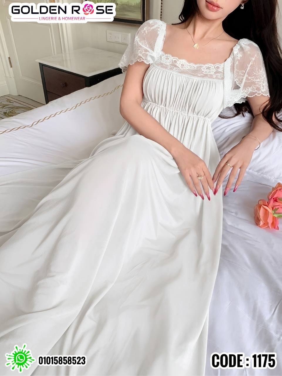 فستان منزلي ملكي بلمسات الدانتيل | Royal Lace-Trimmed Lounge Dress