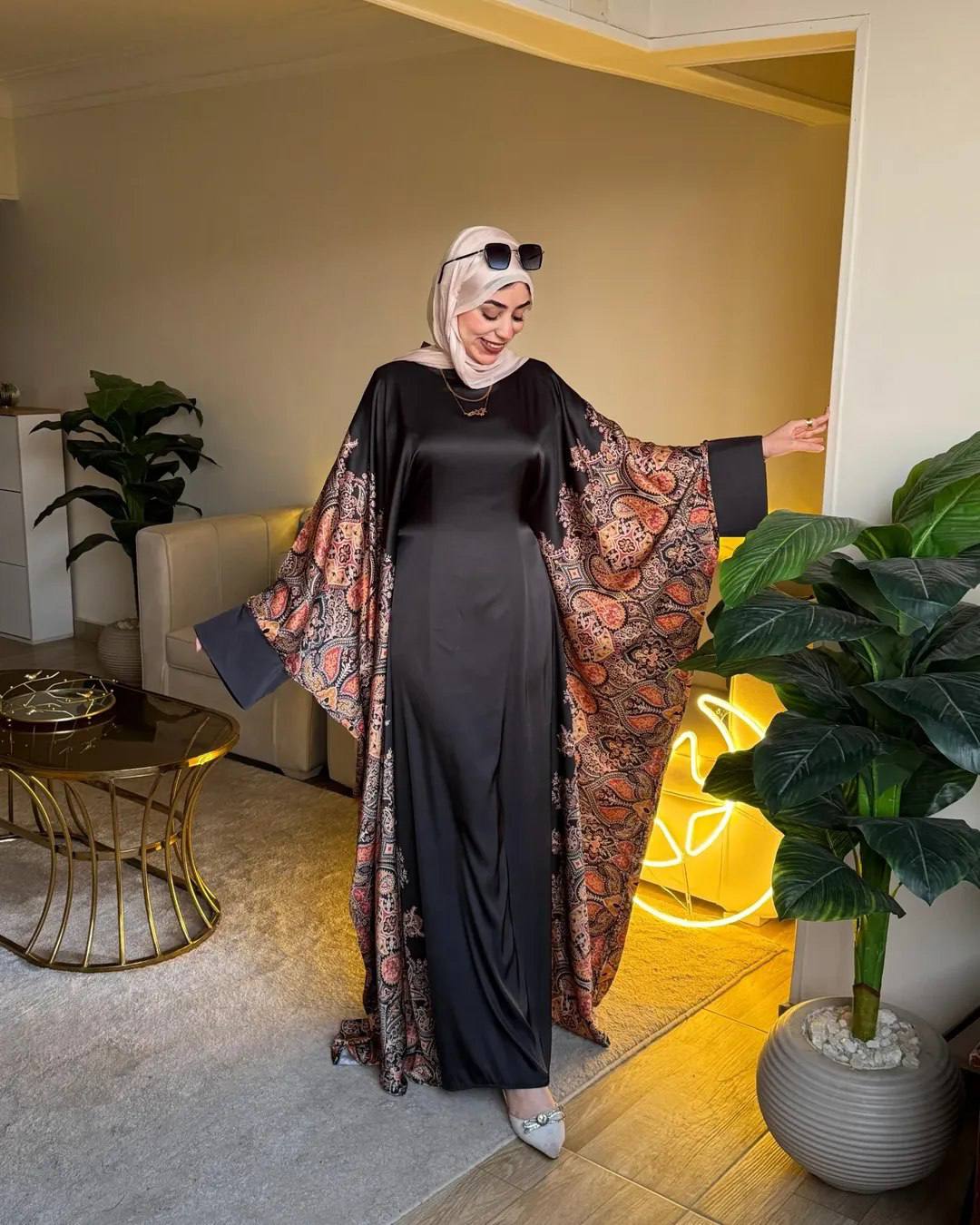 عباية ملكية بلمسات شرقية فاخرة | Luxury Royal Oriental Style Abaya