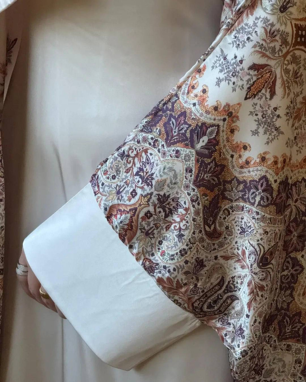عباية ملكية بلمسات شرقية فاخرة | Luxury Royal Oriental Style Abaya