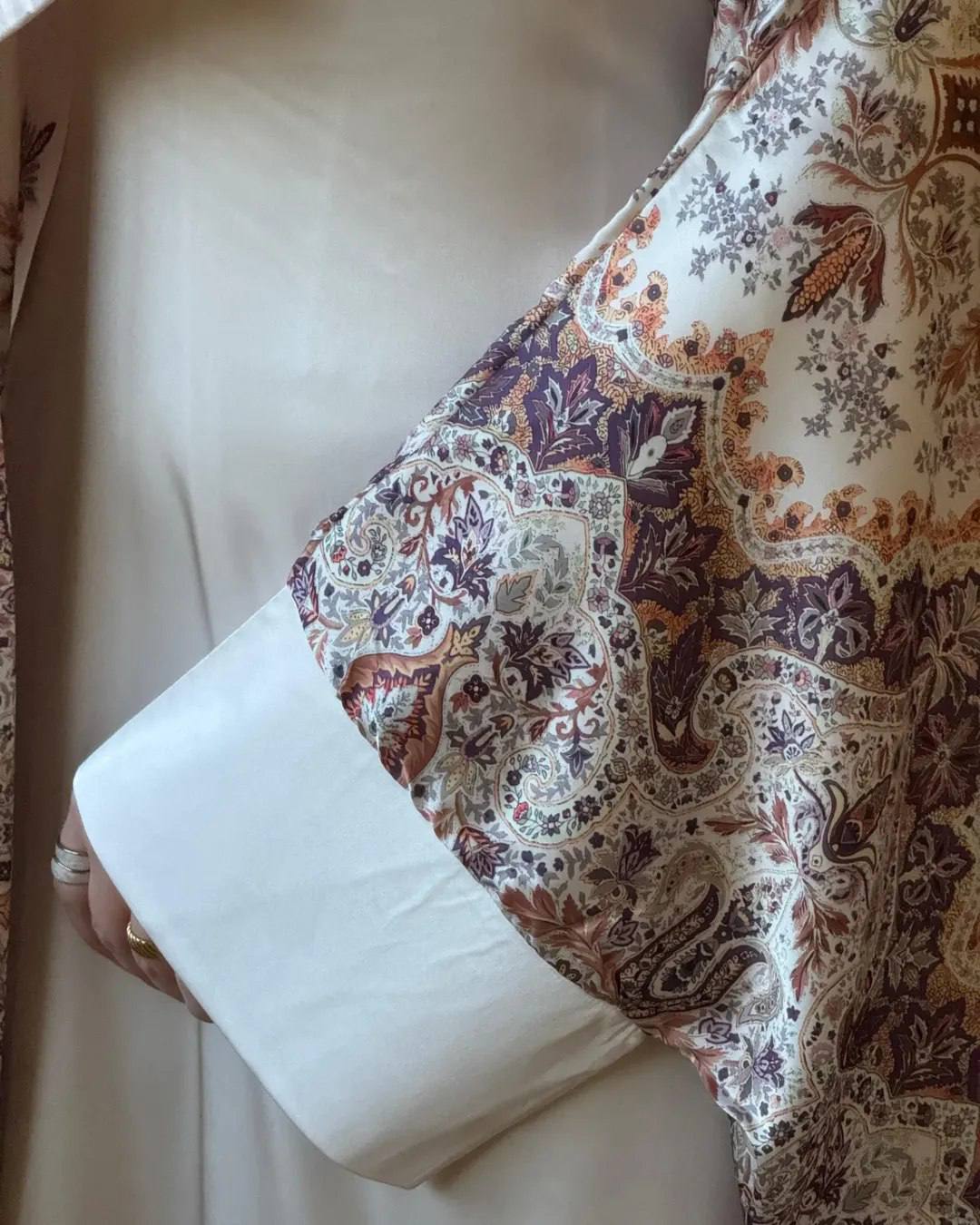 عباية ملكية بلمسات شرقية فاخرة | Luxury Royal Oriental Style Abaya
