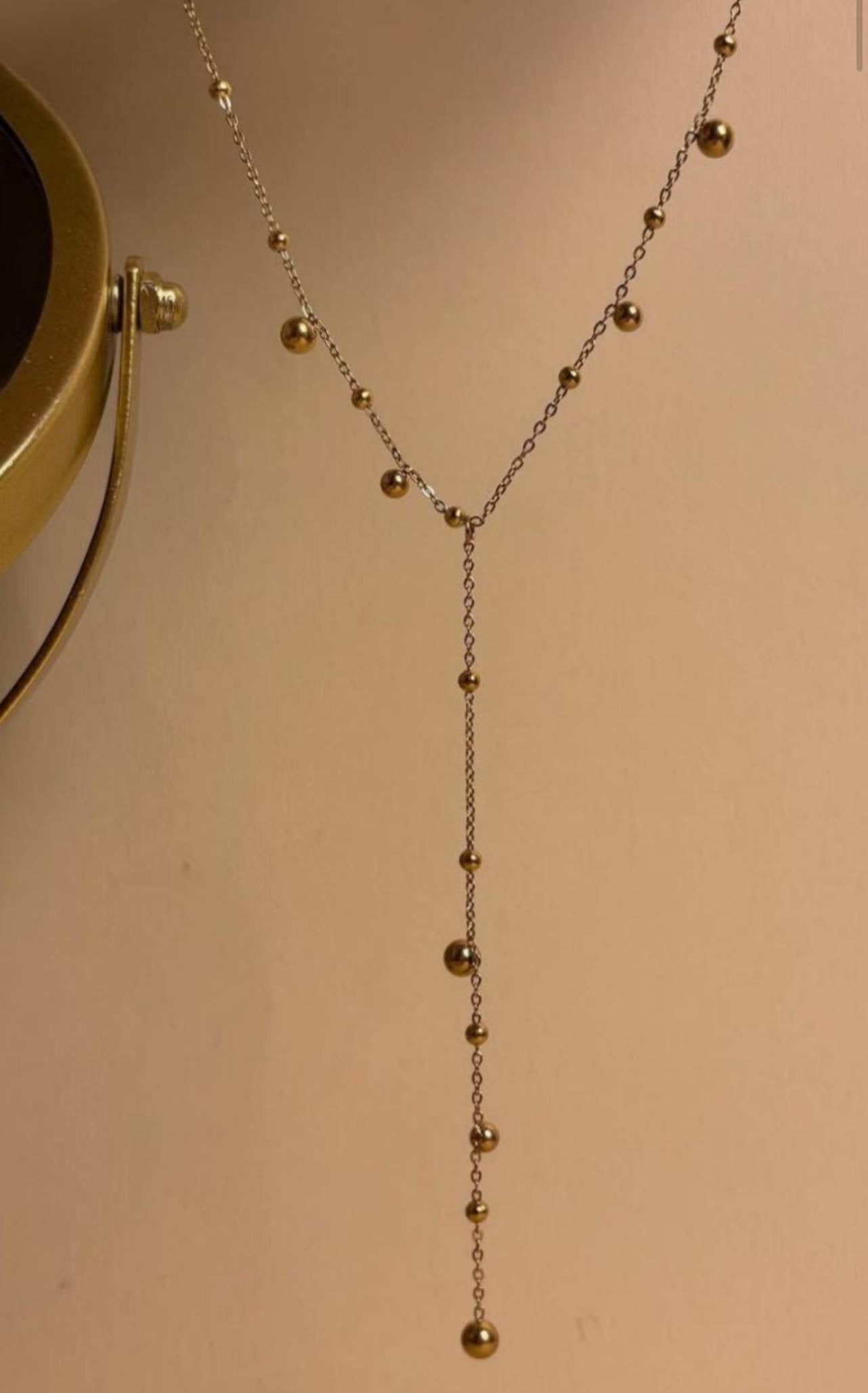 قلادة "حبات اللؤلؤ الذهبي" المتدلية | Golden Beads Drop Necklace