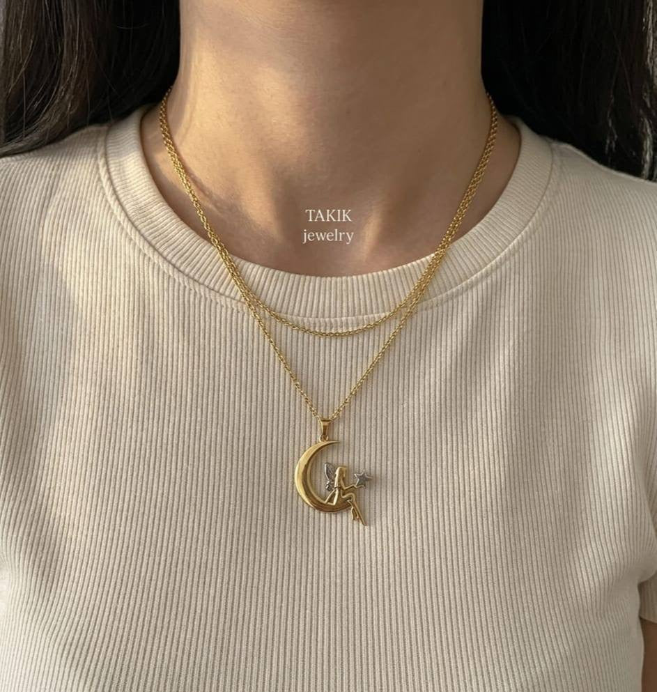 قلادة "حلم الجنية والقمر" | Fairy on the Moon Pendant