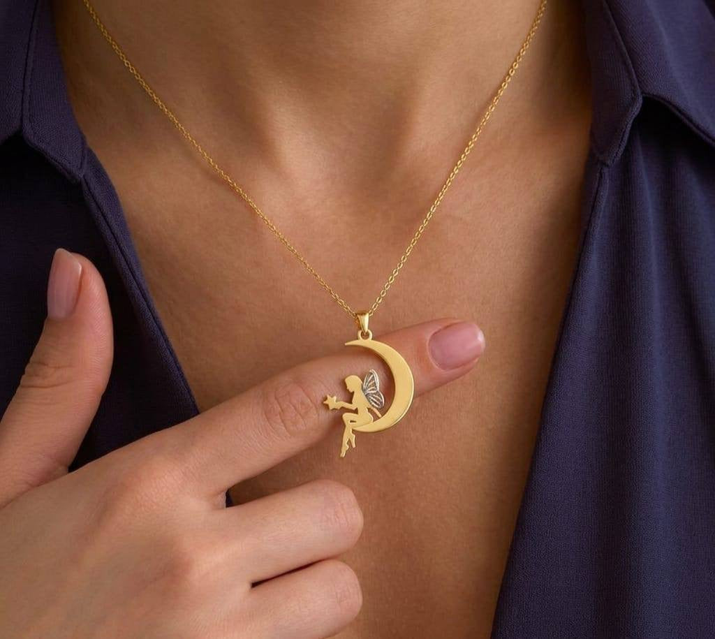 قلادة "حلم الجنية والقمر" | Fairy on the Moon Pendant