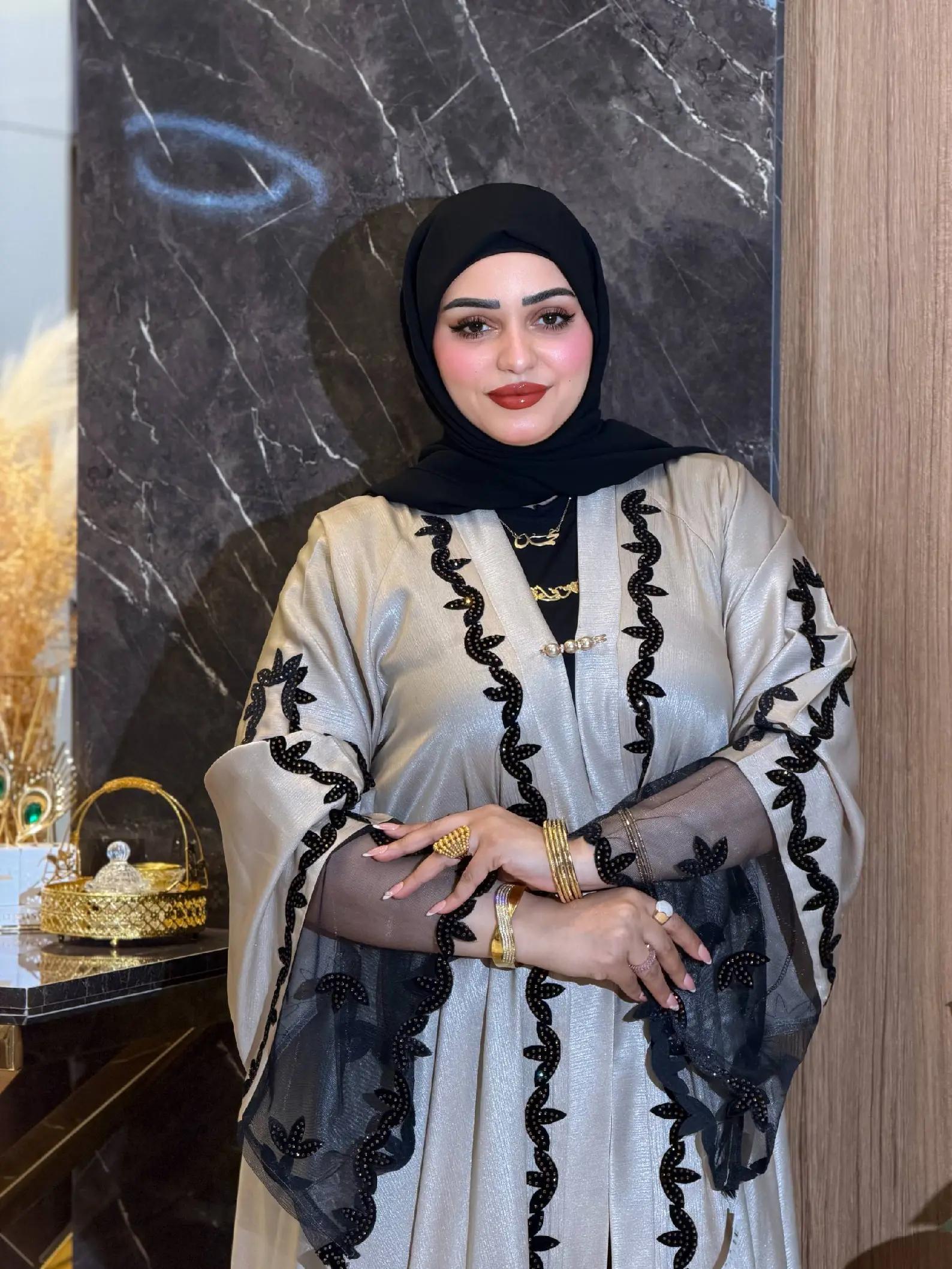 عباءة ملكية بتطريز فاخر | Royal Embroidered Abaya