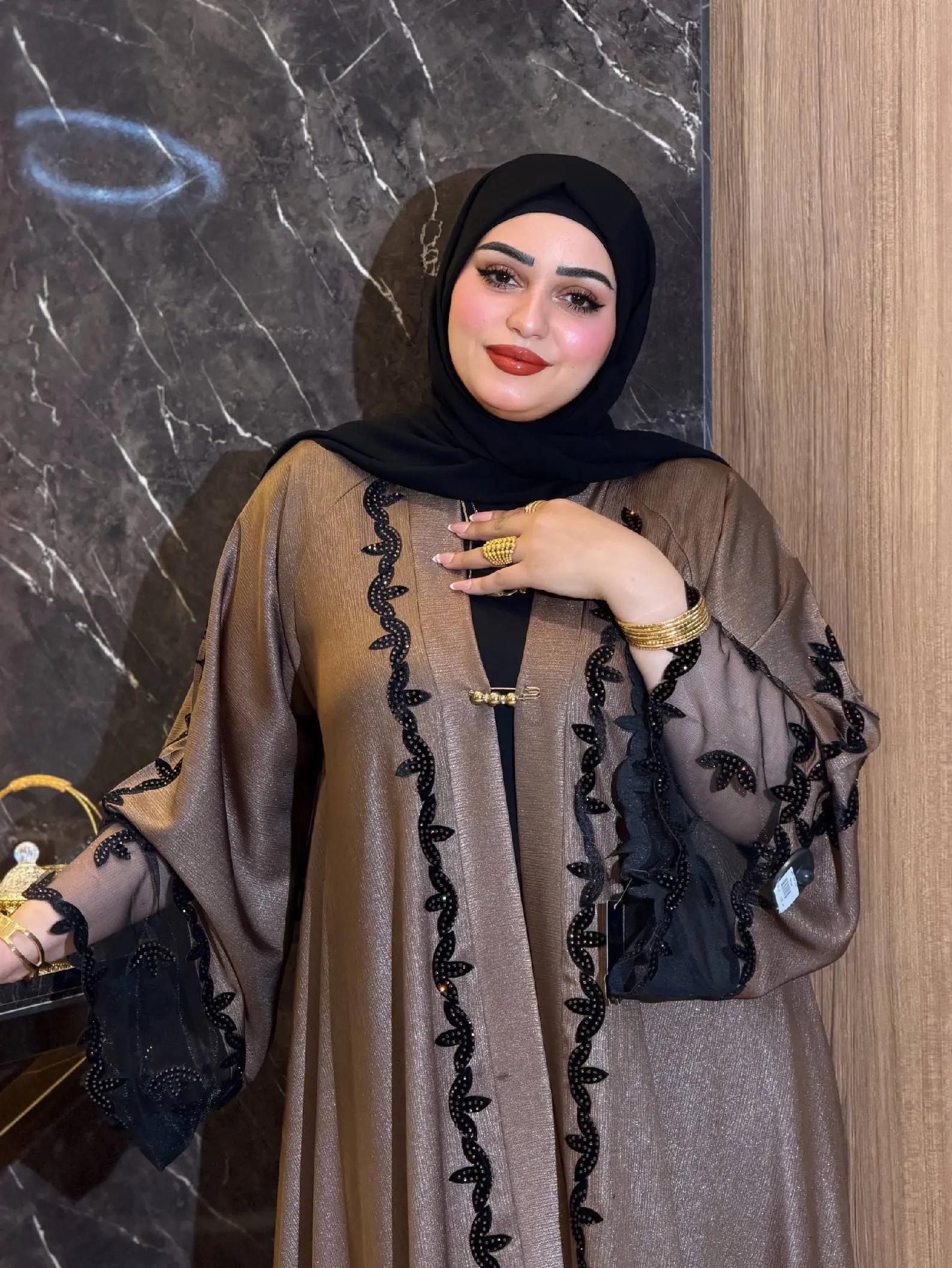 عباءة ملكية بتطريز فاخر | Royal Embroidered Abaya